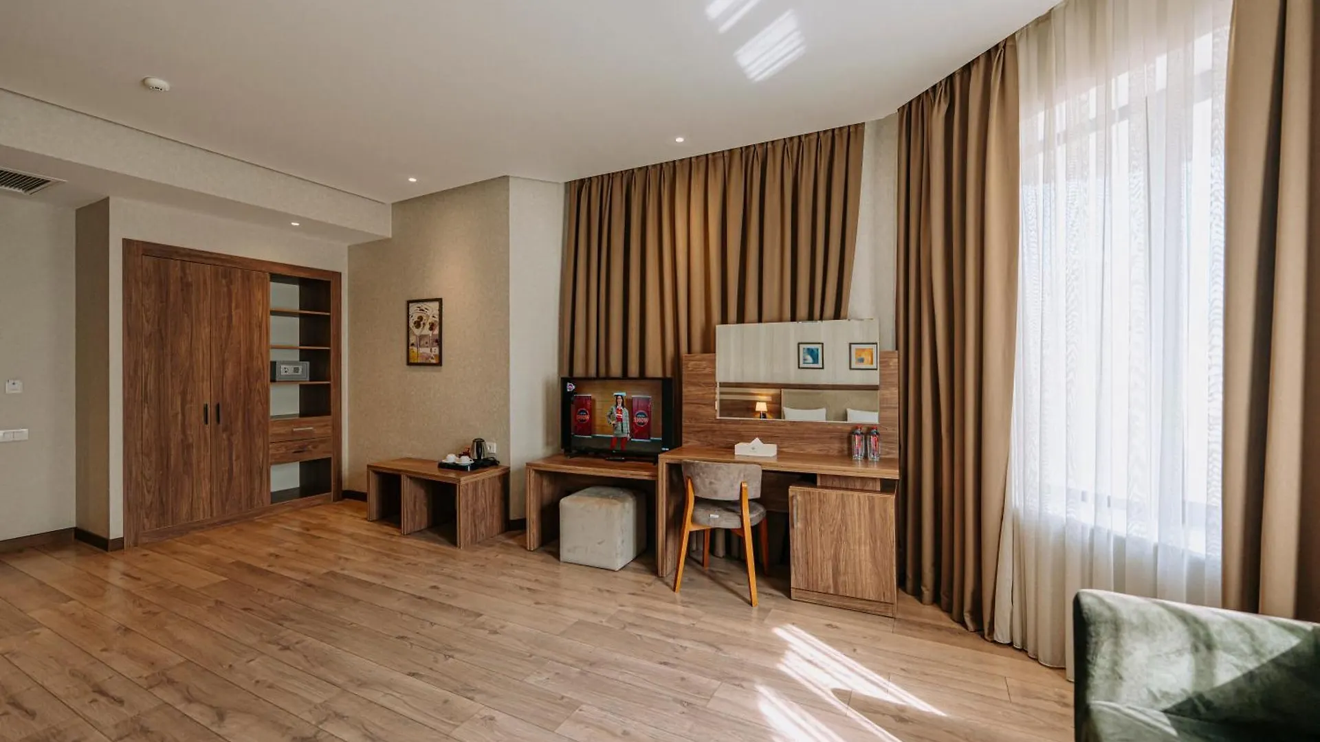 City Park Inn Baku 4*,